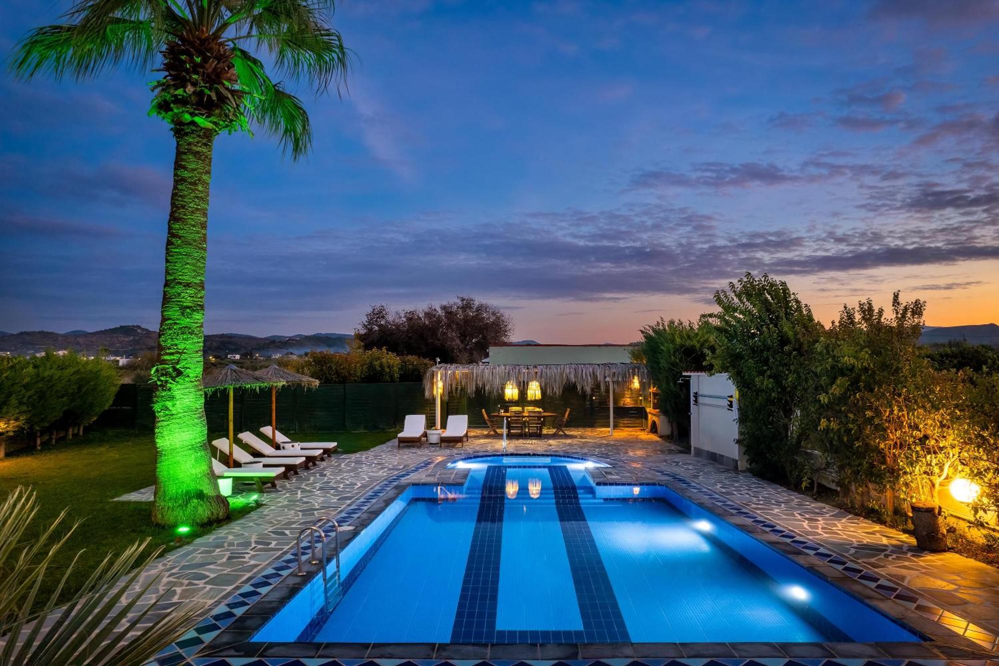 Villa Palmeras Soroni Экстерьер фото