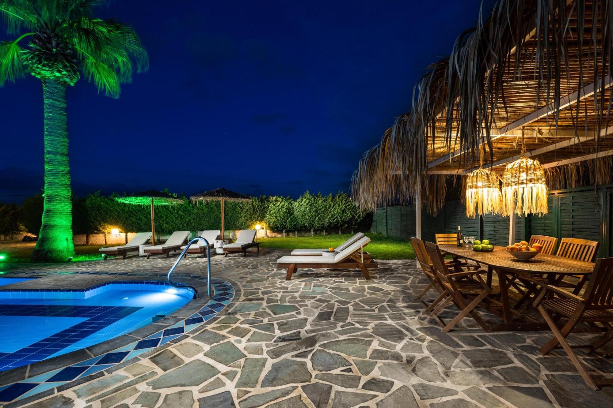 Villa Palmeras Soroni Экстерьер фото